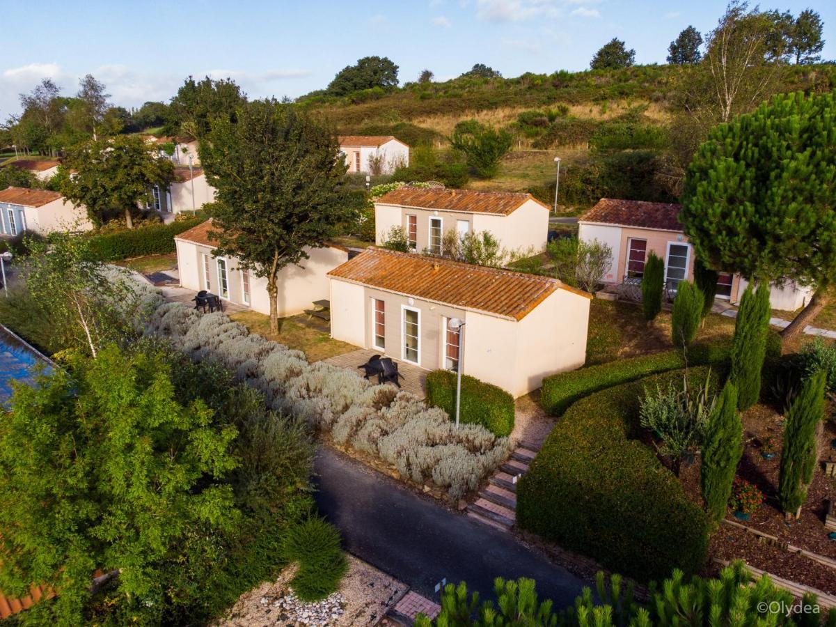 Olydea Les Epesses Hotel Exterior photo