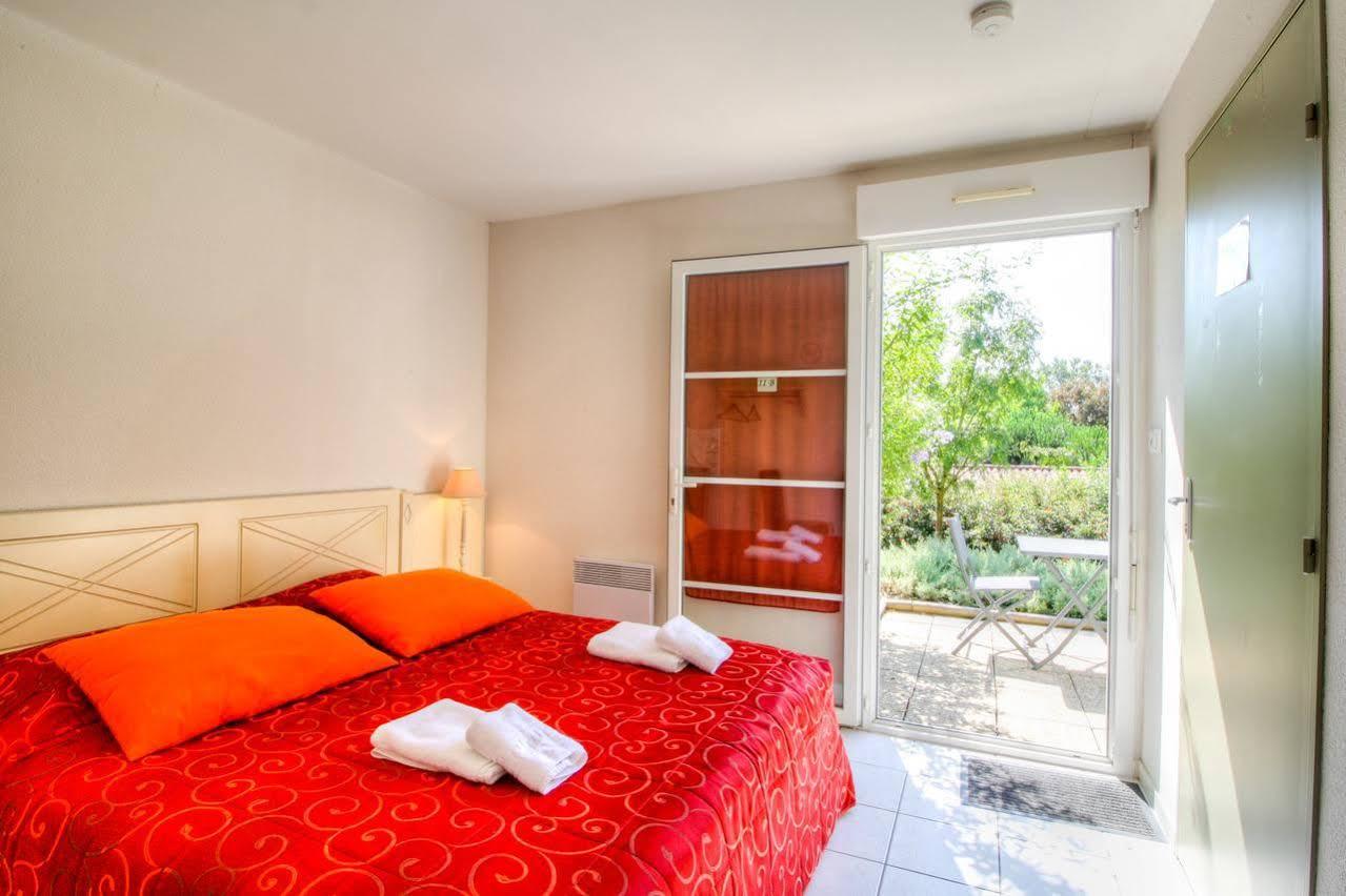 Olydea Les Epesses Hotel Exterior photo