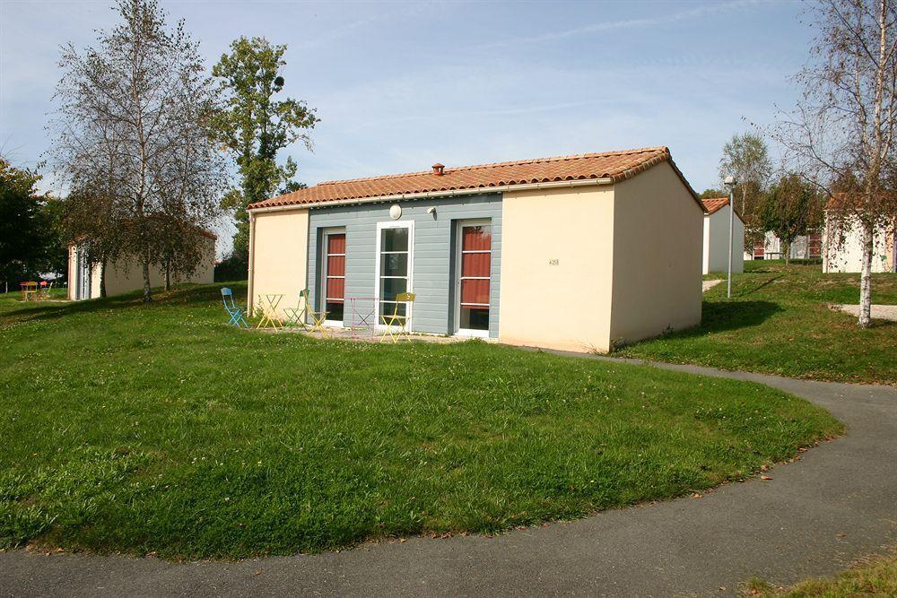 Olydea Les Epesses Hotel Exterior photo